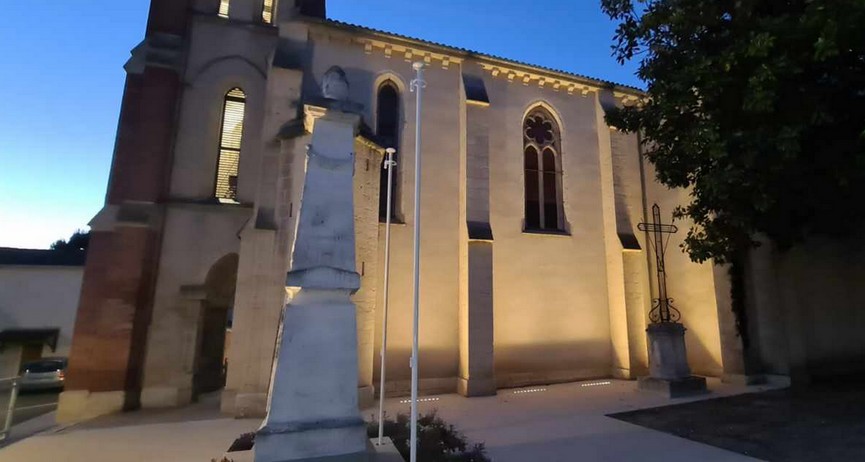 Dernières actualités -  Éclairage de l'église Saint-Pierre de Gaubert et du monument aux morts